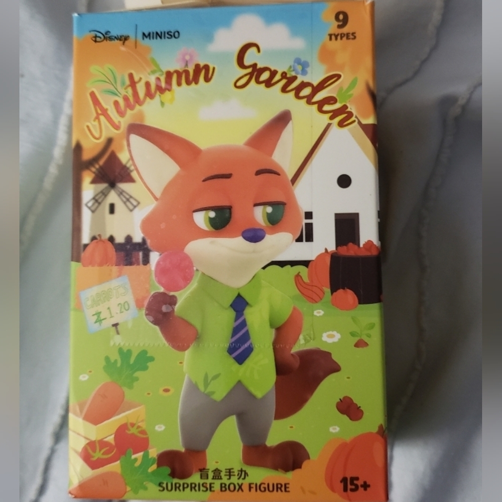 Disney Autumn Garden Zootopia - mystery box